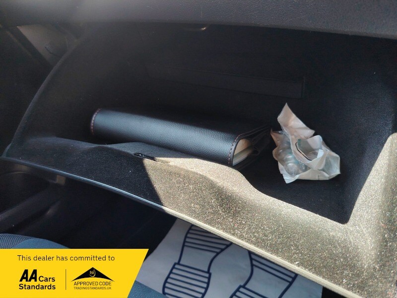 Used Honda Civic 2013 for sale - 77921019: Photo 33