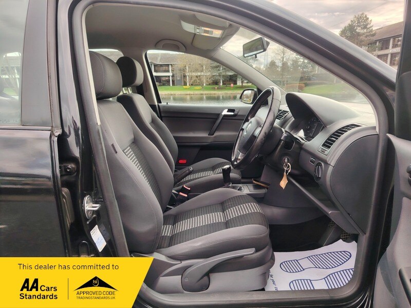 Used Volkswagen Polo 2009 for sale - 77821745: Photo 24