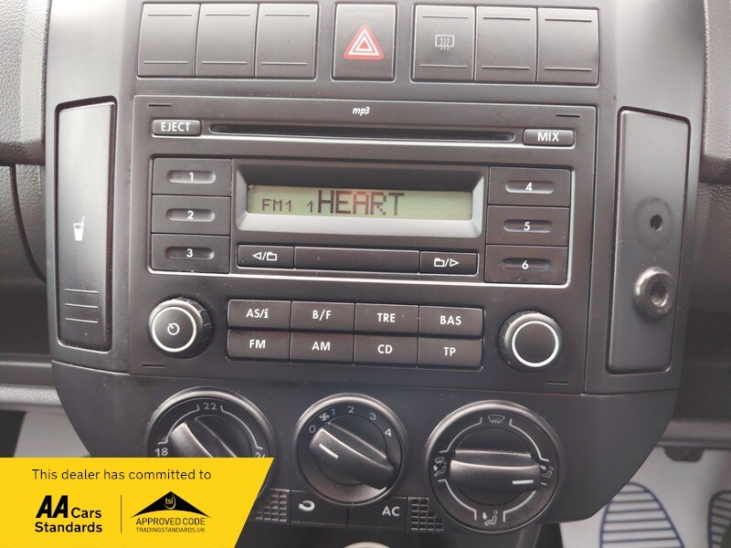 Used Volkswagen Polo 2009 for sale - 77821745: Photo 29