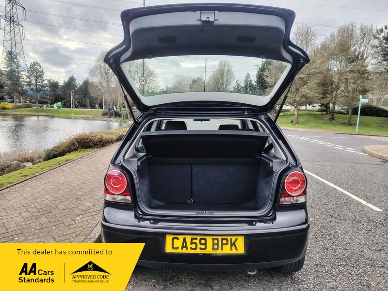 Used Volkswagen Polo 2009 for sale - 77821745: Photo 7