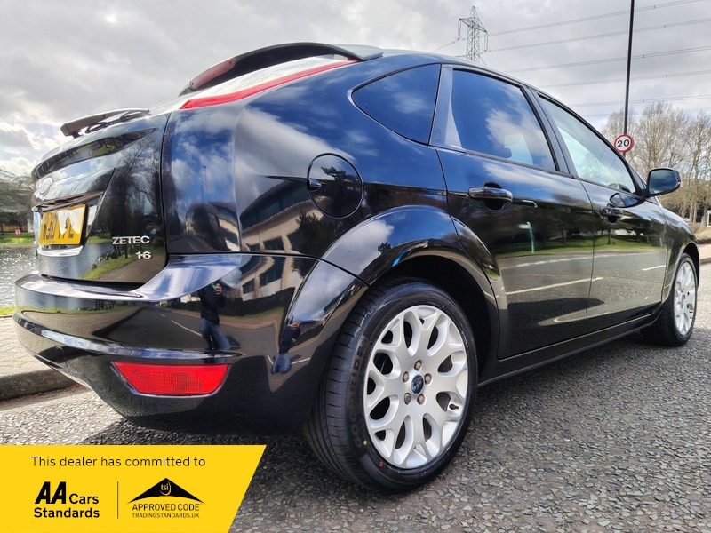 Used Ford Focus 2010 for sale - 77836490: Photo 21