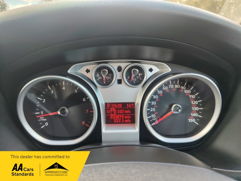 Used Ford Focus 2010 for sale - 77836490: Photo 28