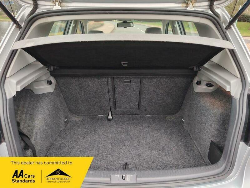 Used Volkswagen Golf 2006 for sale - 77802425: Photo 9