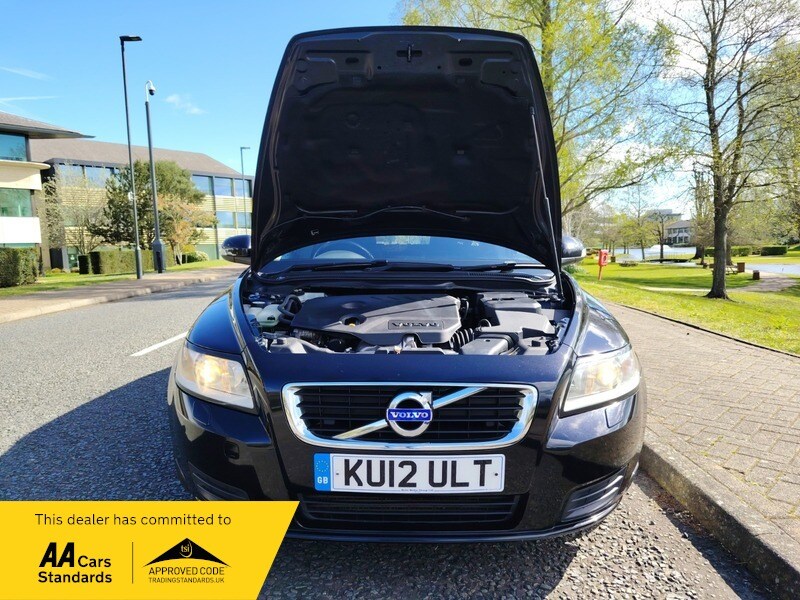 Used Volvo V50 2012 for sale - 78140864: Photo 38