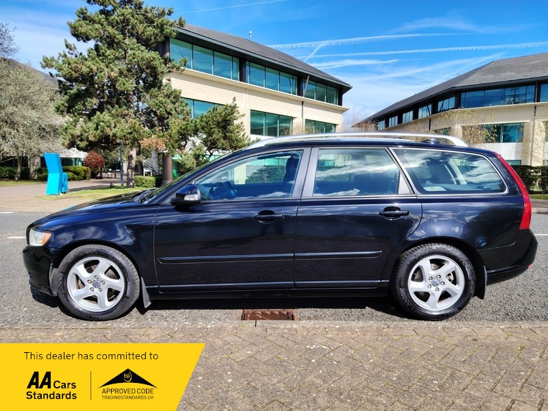 Used Volvo V50 2012 for sale - 78140864: Photo 4