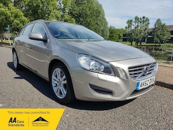 Used Volvo V60 2012 for sale - 78944253: Photo