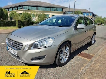Used Volvo V60 2012 for sale - 78944253: Photo
