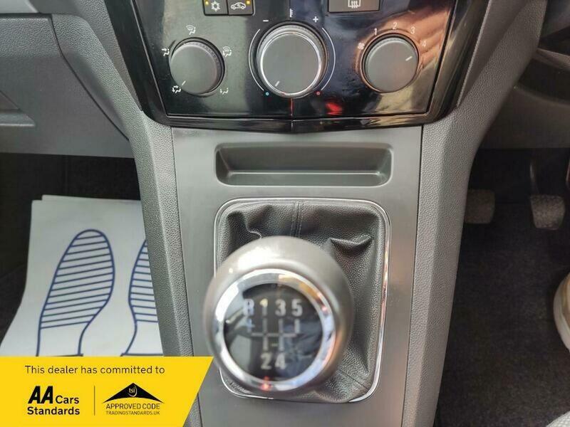 Used Vauxhall Zafira 2014 for sale - 78056824: Photo 32