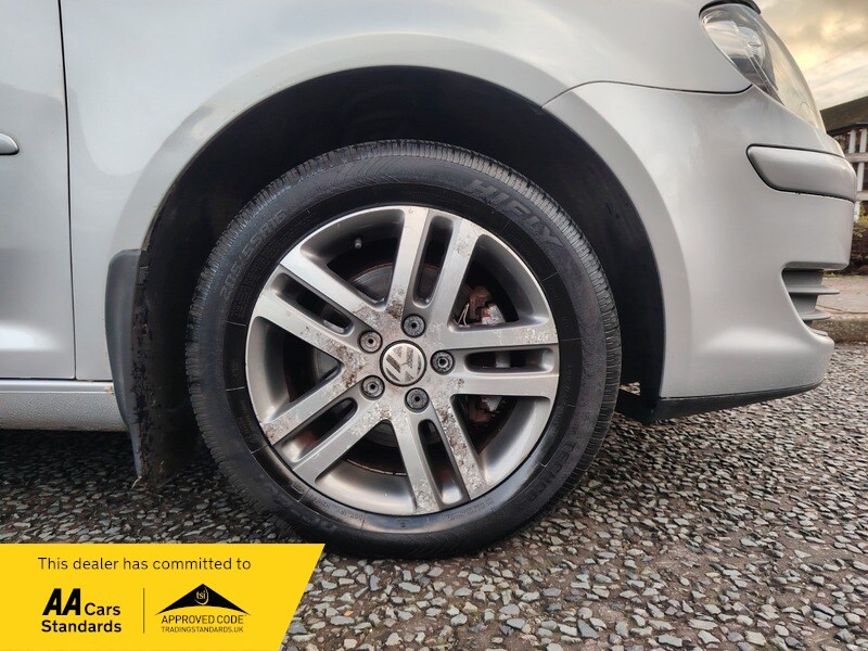 Used Volkswagen Touran 2009 for sale - 77802386: Photo 18