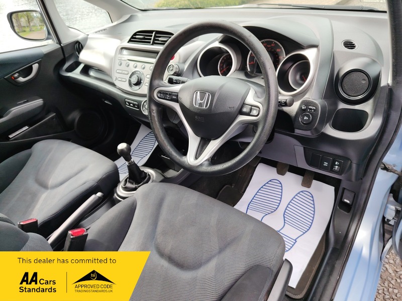 Used Honda Jazz 2009 for sale - 78182281: Photo 24