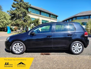 Used Volkswagen Golf 2011 for sale - 78371582: Photo