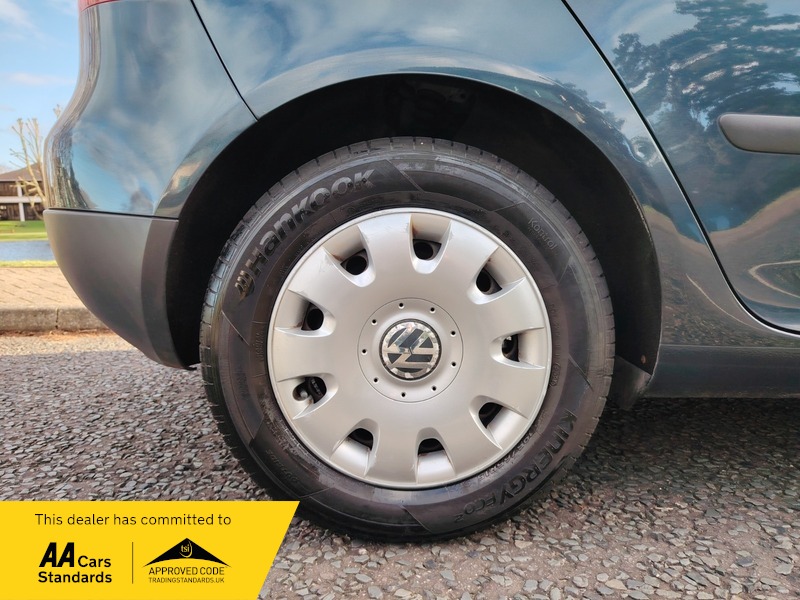 Used Volkswagen Golf 2005 for sale - 77836476: Photo 19