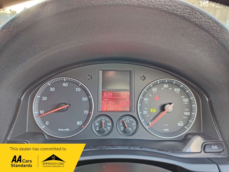 Used Volkswagen Golf 2005 for sale - 77836476: Photo 28