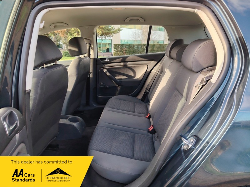 Used Volkswagen Golf 2005 for sale - 77836476: Photo 35