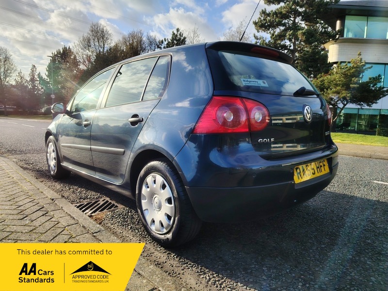 Used Volkswagen Golf 2005 for sale - 77836476: Photo 5