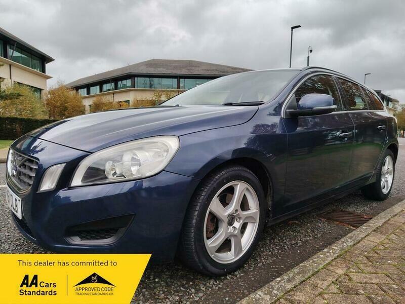 Used Volvo V60 2011 for sale - 77802383: Photo 16
