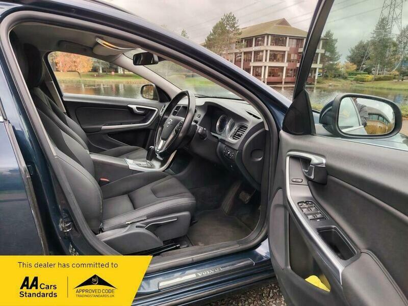 Used Volvo V60 2011 for sale - 77802383: Photo 23