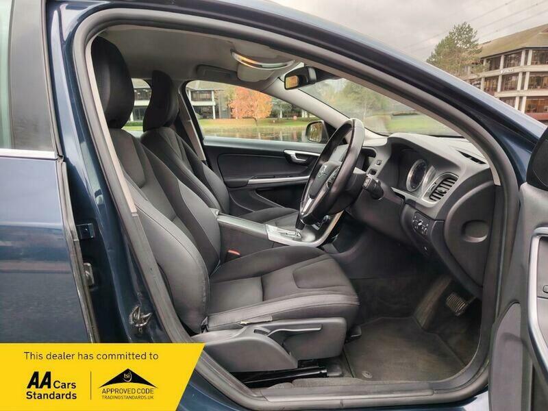 Used Volvo V60 2011 for sale - 77802383: Photo 25