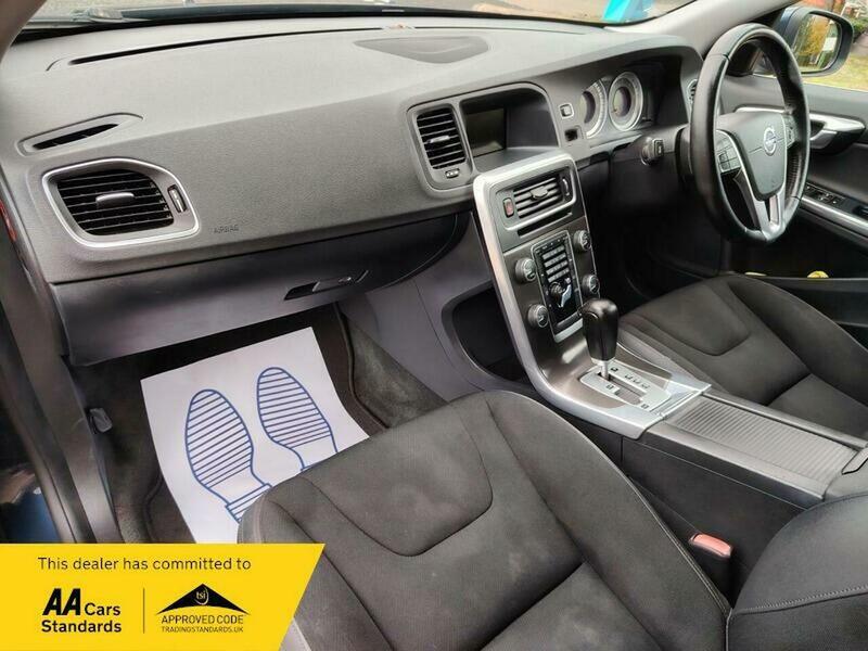 Used Volvo V60 2011 for sale - 77802383: Photo 37