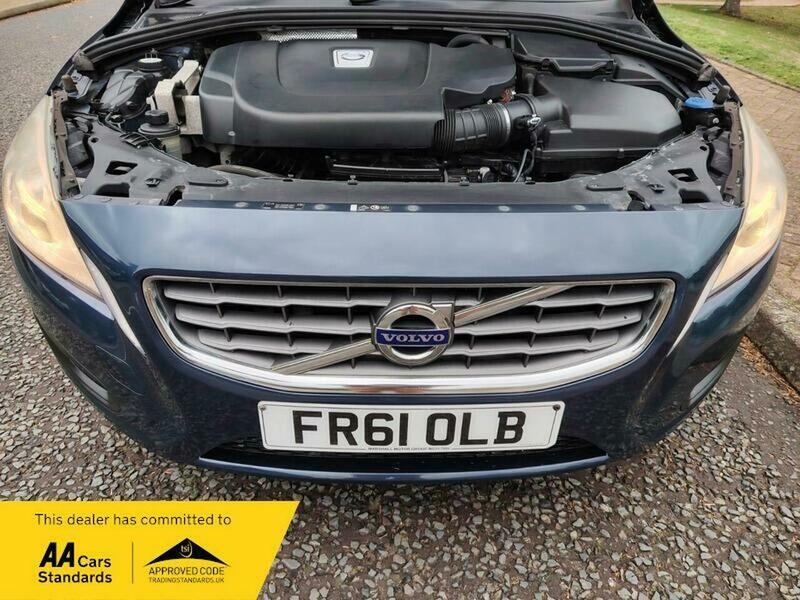 Used Volvo V60 2011 for sale - 77802383: Photo 42