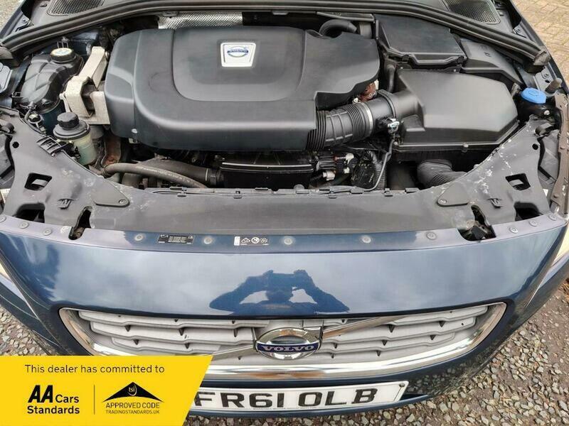 Used Volvo V60 2011 for sale - 77802383: Photo 43