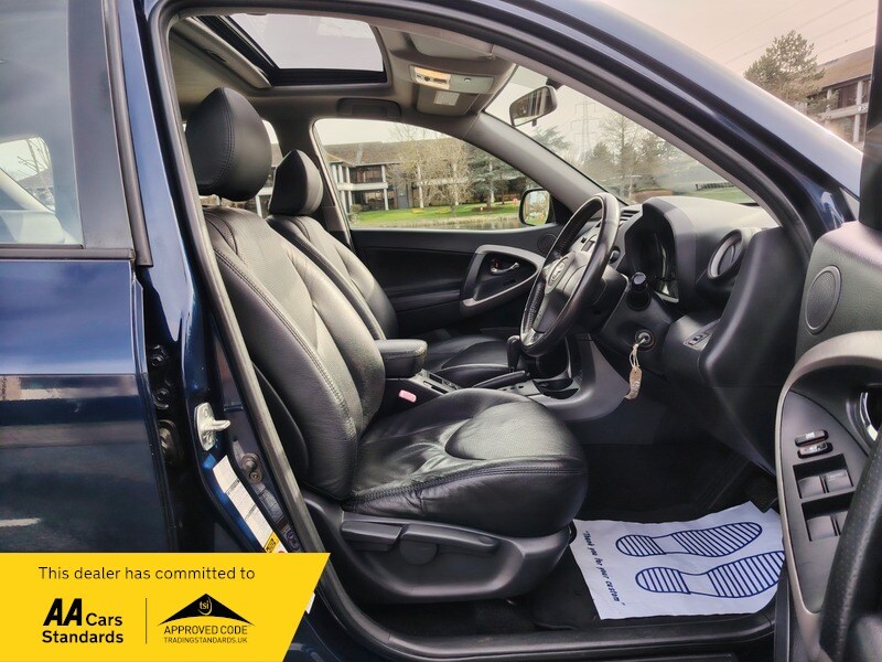 Used Toyota RAV4 2006 for sale - 77880730: Photo 24