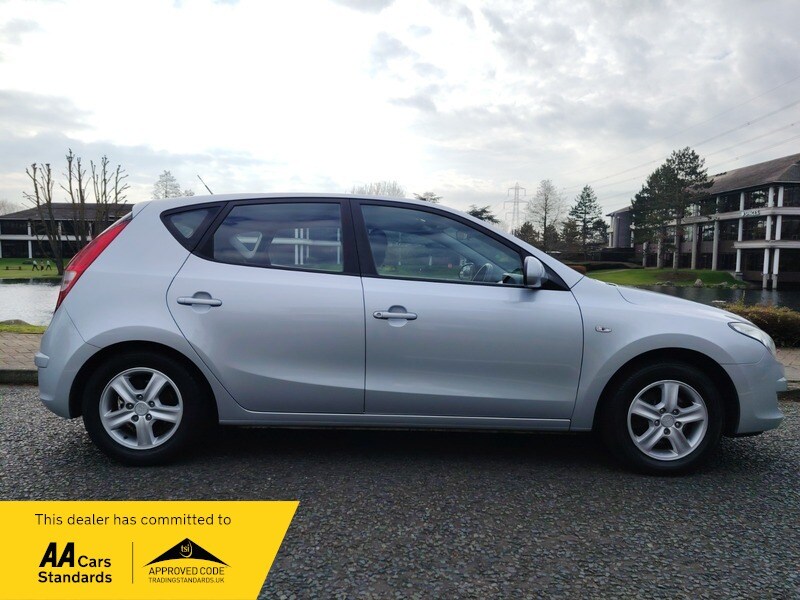 Used Hyundai i30 2009 for sale - 77802420: Photo 12