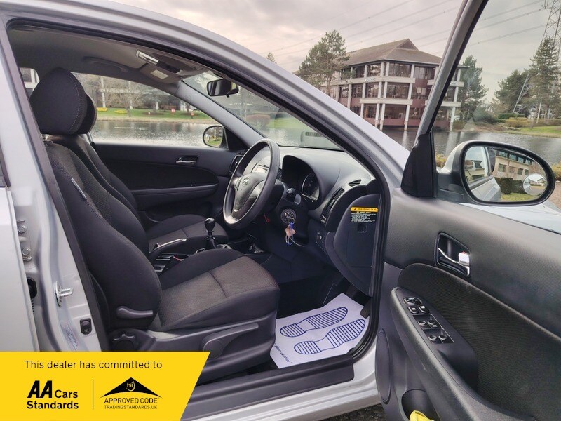 Used Hyundai i30 2009 for sale - 77802420: Photo 22