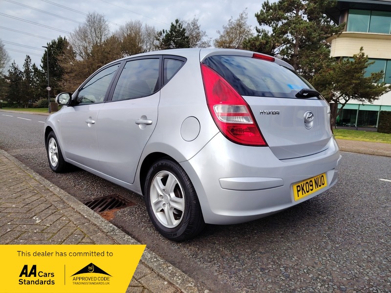 Used Hyundai i30 2009 for sale - 77802420: Photo 5