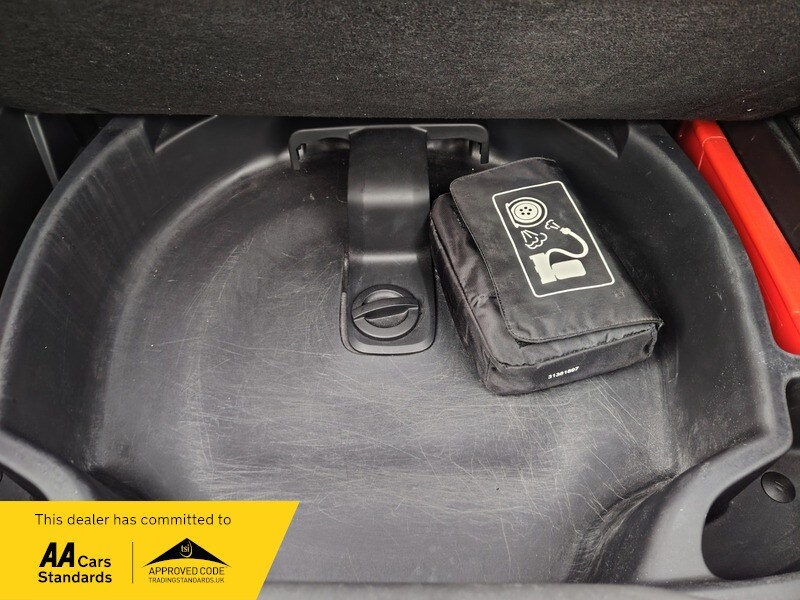 Used Volvo C30 2013 for sale - 77802396: Photo 12