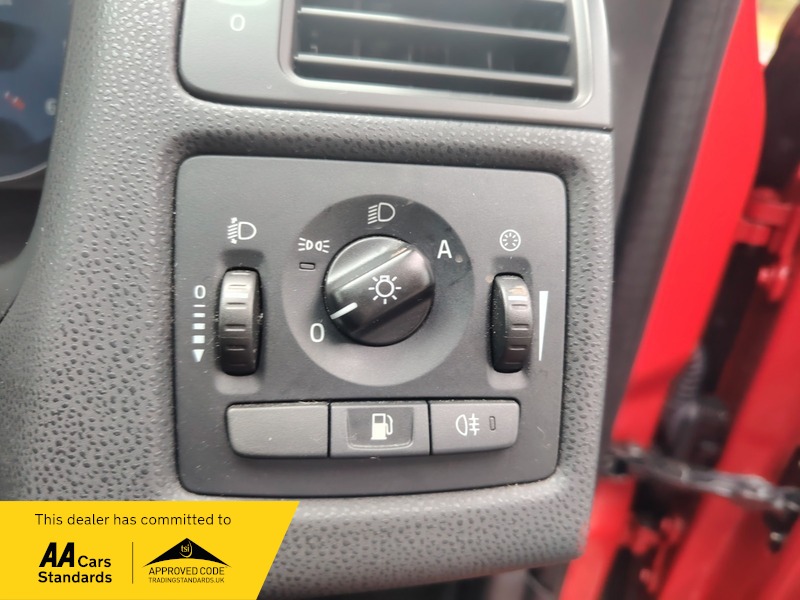 Used Volvo C30 2013 for sale - 77802396: Photo 28