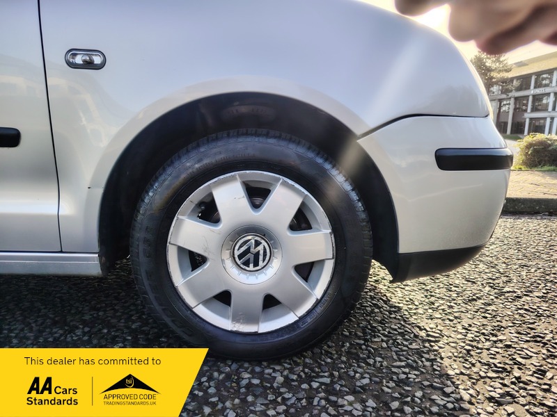 Used Volkswagen Polo 2004 for sale - 77802388: Photo 18