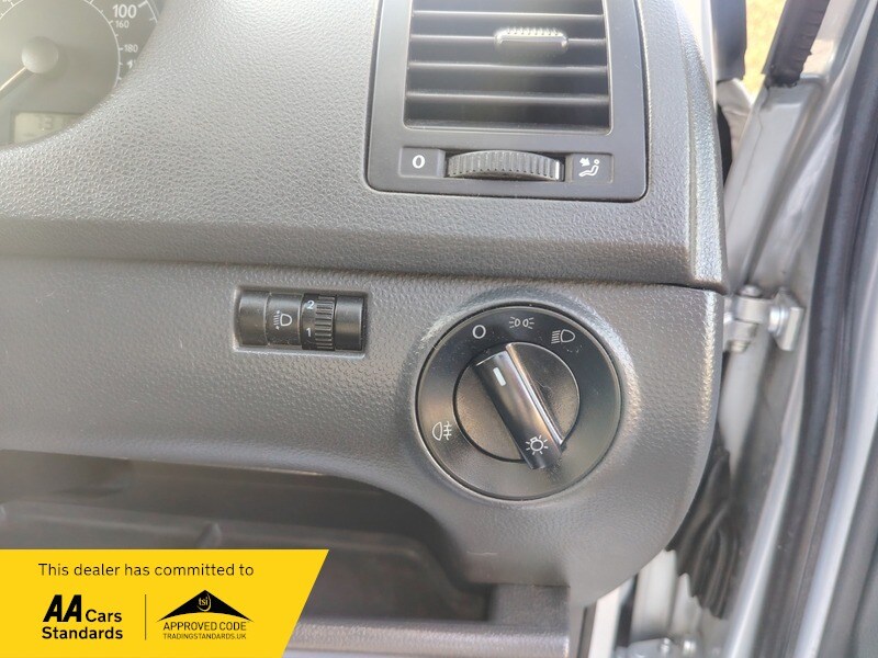 Used Volkswagen Polo 2004 for sale - 77802388: Photo 26