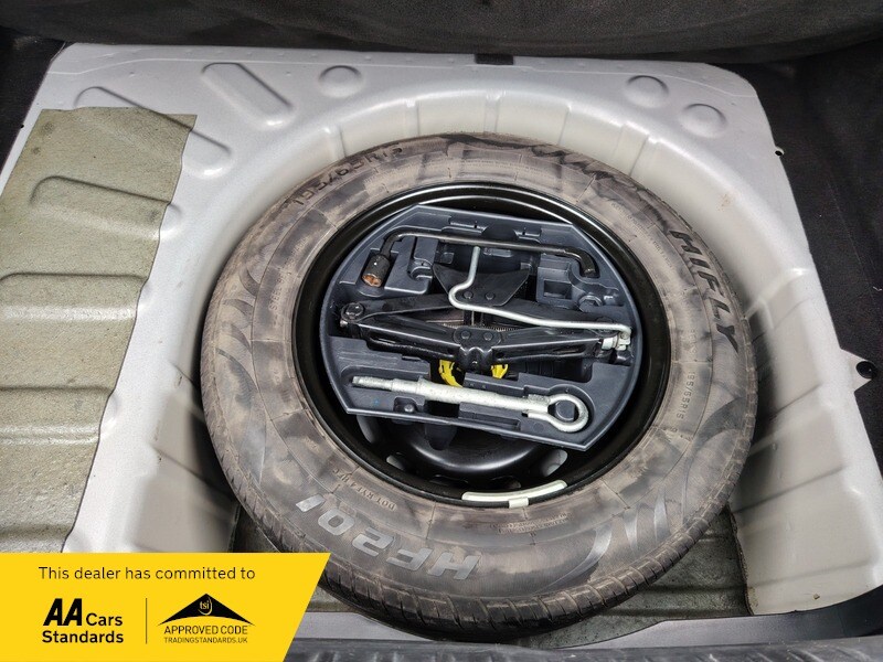 Used Peugeot 308 2010 for sale - 77802402: Photo 10