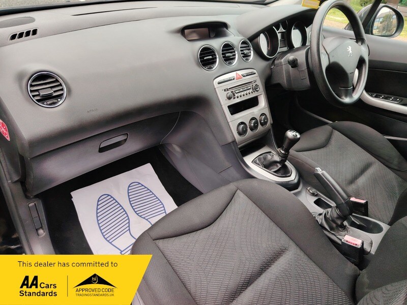 Used Peugeot 308 2010 for sale - 77802402: Photo 34