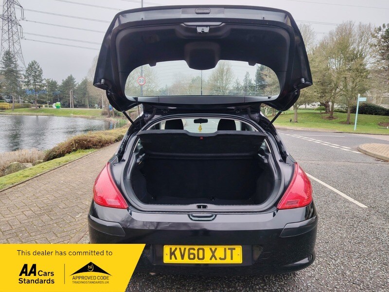 Used Peugeot 308 2010 for sale - 77802402: Photo 7