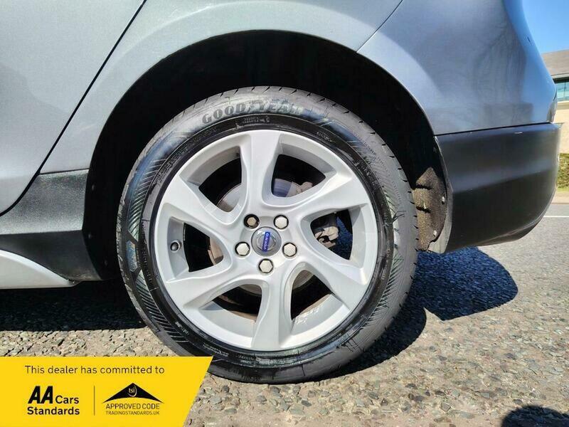 Used Volvo V40 2016 for sale - 77953600: Photo 19