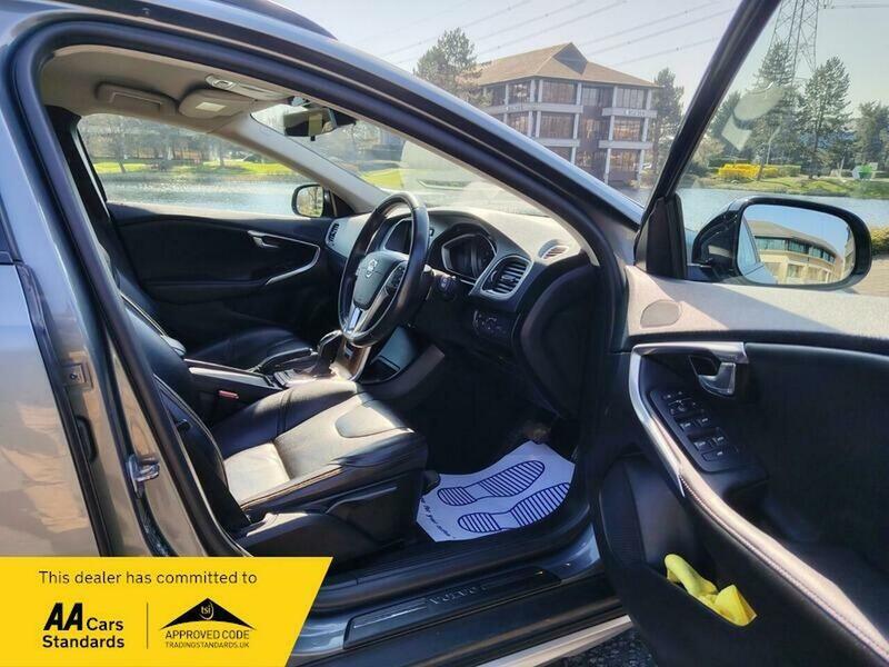 Used Volvo V40 2016 for sale - 77953600: Photo 23