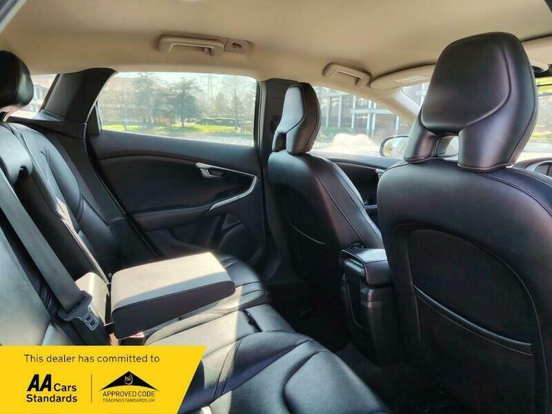 Used Volvo V40 2016 for sale - 77953600: Photo 27