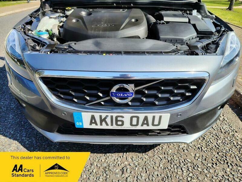 Used Volvo V40 2016 for sale - 77953600: Photo 43