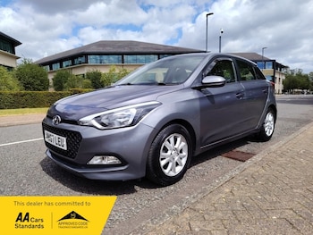 Used Hyundai i20 2017 for sale - 78646126: Photo