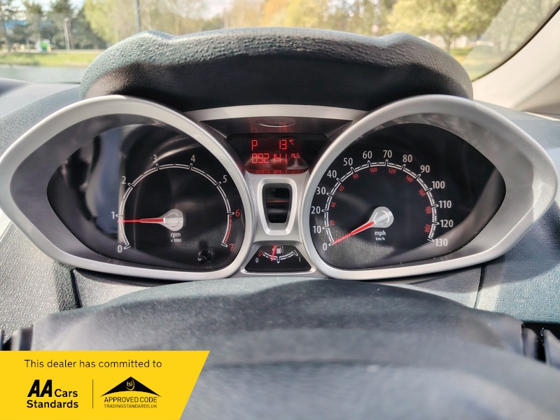 Used Ford Fiesta 2012 for sale - 78140897: Photo 28