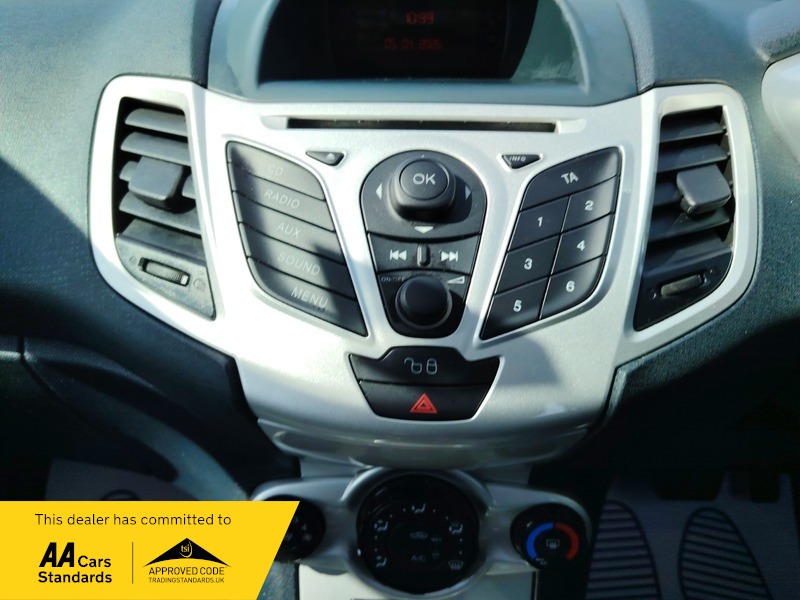 Used Ford Fiesta 2012 for sale - 78140897: Photo 29