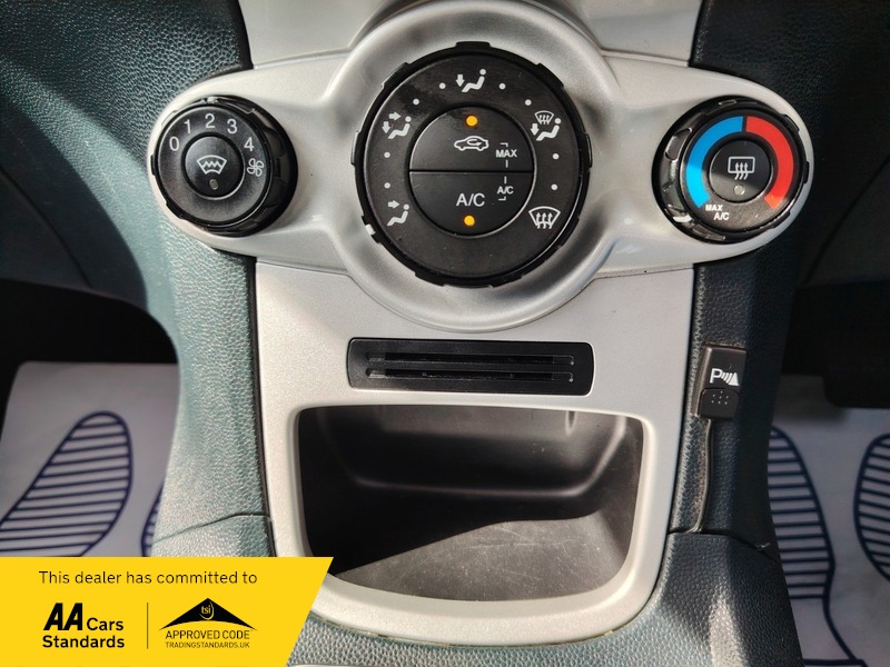 Used Ford Fiesta 2012 for sale - 78140897: Photo 30