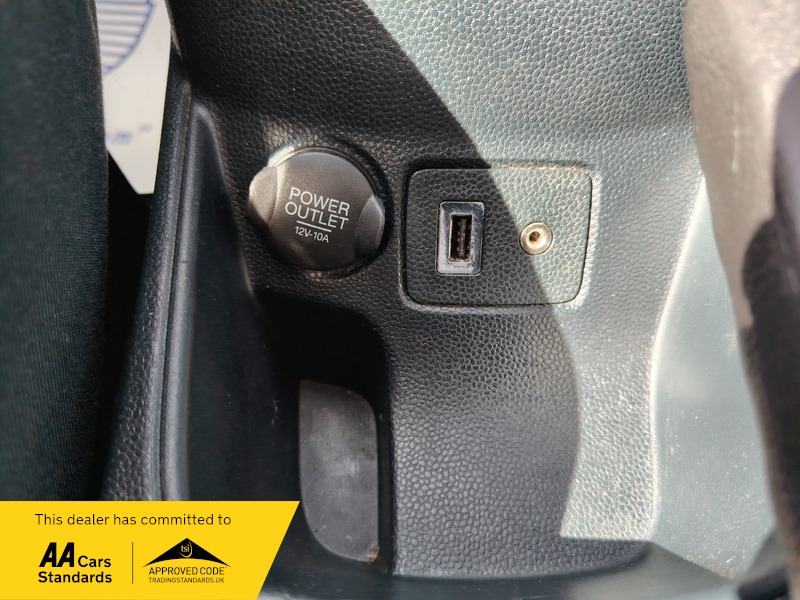 Used Ford Fiesta 2012 for sale - 78140897: Photo 32