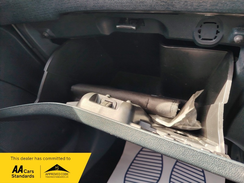 Used Ford Fiesta 2012 for sale - 78140897: Photo 33