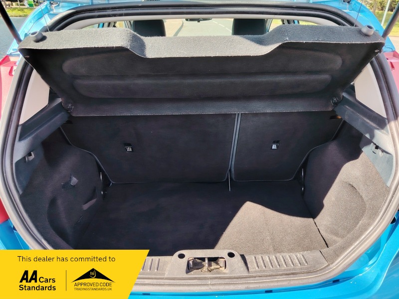 Used Ford Fiesta 2012 for sale - 78140897: Photo 9