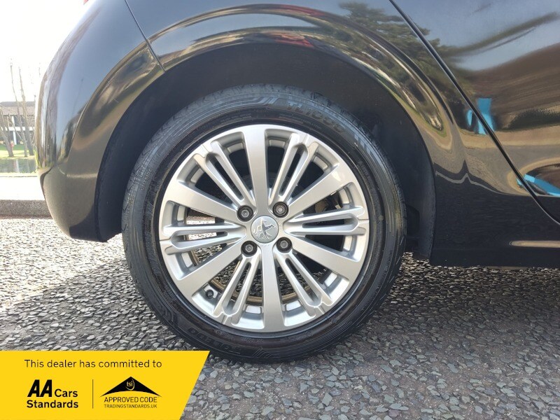 Used Peugeot 208 2017 for sale - 77802414: Photo 18