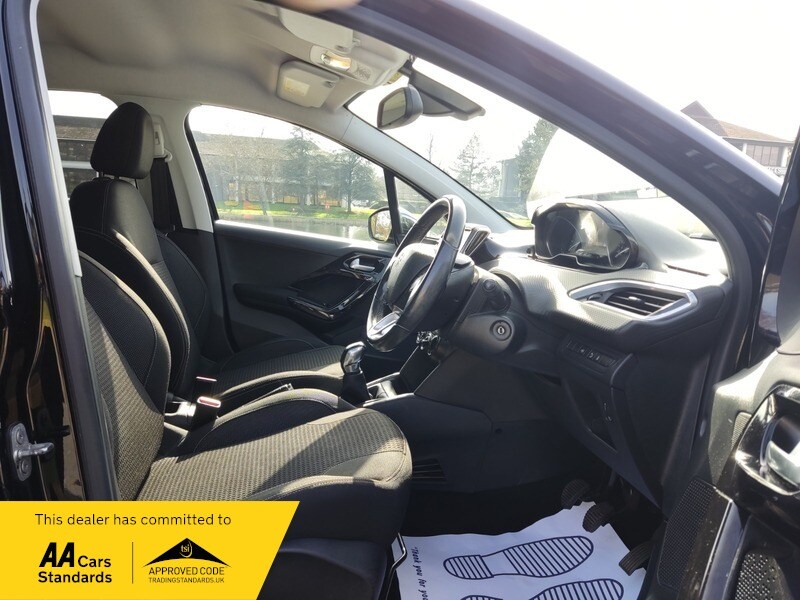 Used Peugeot 208 2017 for sale - 77802414: Photo 23