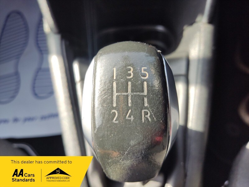 Used Peugeot 208 2017 for sale - 77802414: Photo 33